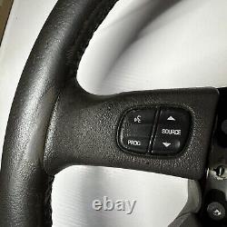 03-06 Cadillac Escalade Chevy Silverado Suburban Woodgrain Steering Wheel OEM