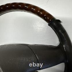 03-06 Cadillac Escalade Chevy Silverado Suburban Woodgrain Steering Wheel OEM