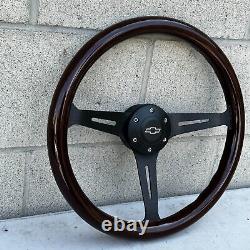 15 Black Steering Wheel With Wood Grip and Official Chevy Horn Button 6 Hole