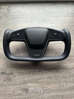 2021-2025 Tesla Model S X Yoke steering wheel black OEM 1622612-00-G