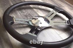 4 Spoke Steering Wheel 18 Inch Black Freightliner, Kenworth, Peterbilt, Volvo