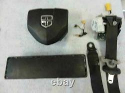 Dodge Caravan Sxt 2014-2015-16-2017-2018-2019 Seat Belt Driver Left Bag Knee