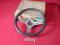 NOS 1978-1986 Oldsmobile Toronado Cutlass 442 Three Spoke Sport Steering Wheel