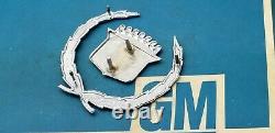 Nos 63 66 Cadillac Eldorado Fleetwood Limo Crest Wreath 1/4 Panel Emblem Set Gm