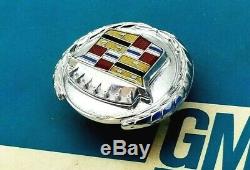 Nos 76 79 Cadillac Seville Trunk Lock Cover Crest Emblem Flip LID Wreath Gm Trim