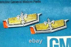 Nos 80 90 Chevy Caprice Classic Crest Sail Panel Roof Emblem Set Gm