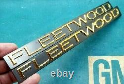 Nos 93 96 Cadillac Gold Fleetwood Door Emblem Set Oem Gm Brougham Vogue Trim