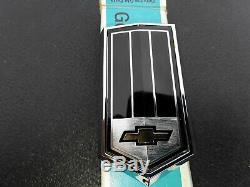 Nos Gm 1979 Camaro Fuel Door Emblem Gas Rear End Panel Z28 Berlinetta 79 Bowtie