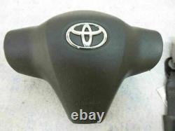 Toyota Sedan 4 Door O6 I I Oem Lh Left Steering Driver Driver Seat Belt